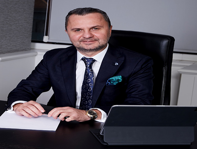 DOANLAR HOLDNG, NAAT SEKTRNDE YEN BR DNEME GRYOR
